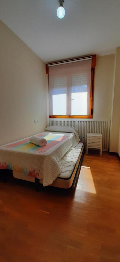 Precioso Apartamento En Luanco Junto A La Playa Bagian luar foto